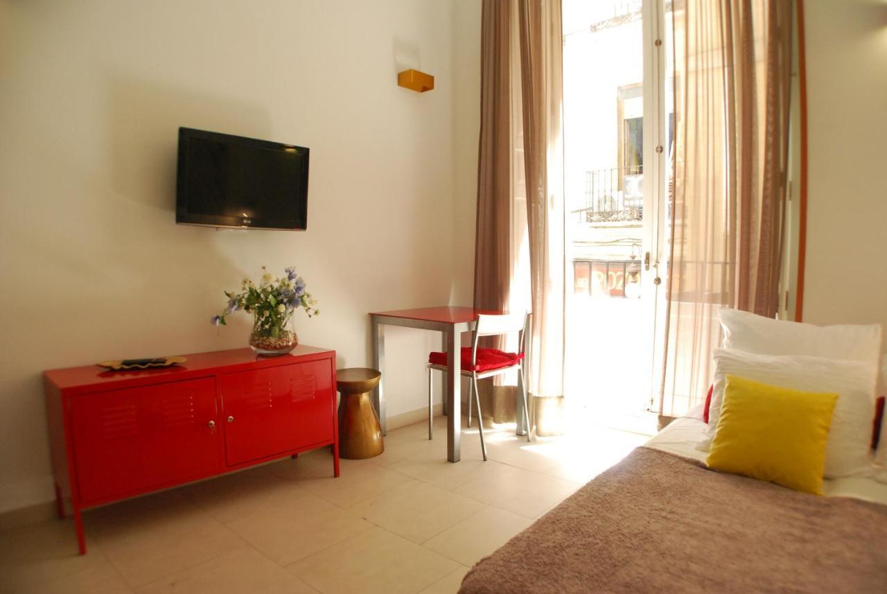 Apartamentos Puzzle Madrid Sol Zewnętrze zdjęcie